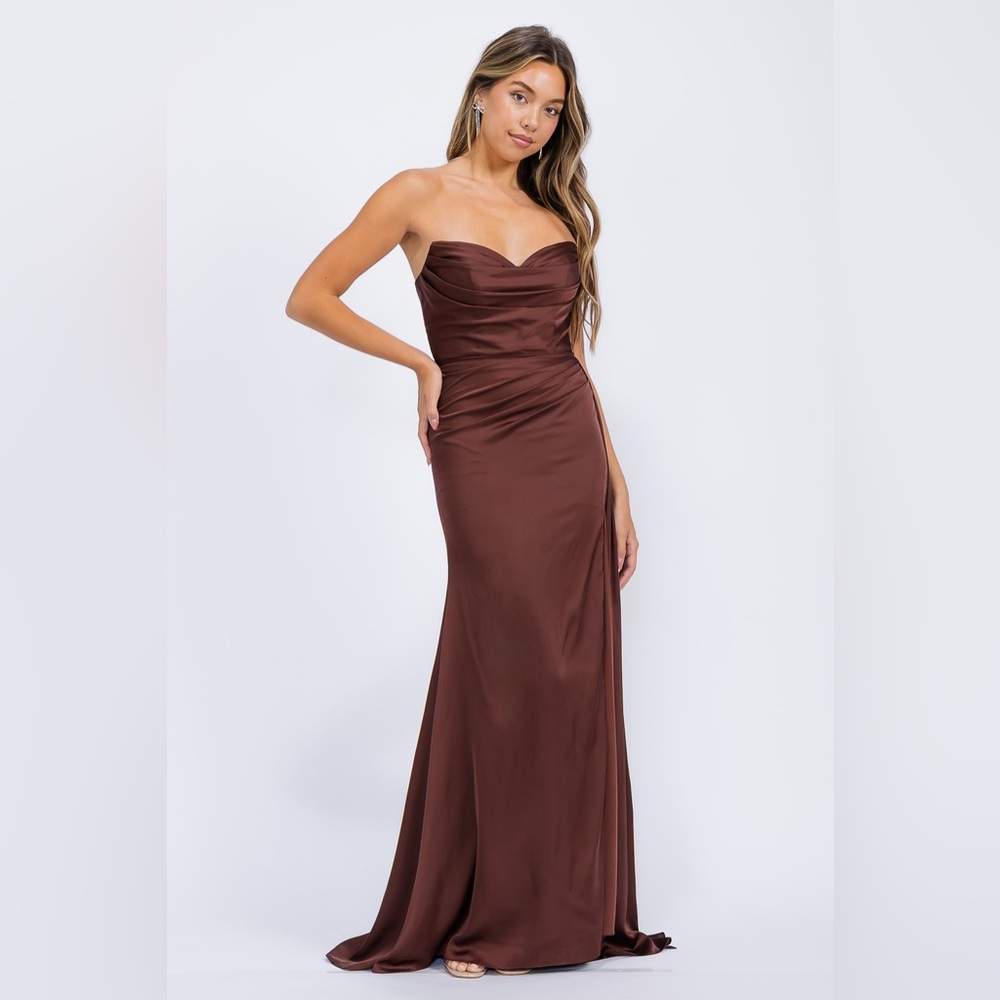 Elegant Strapless Brown Dress